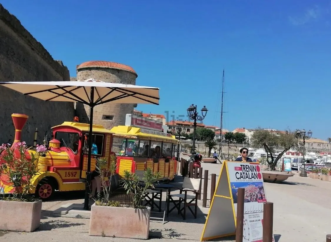 La Petite Maison Alghero 0*,